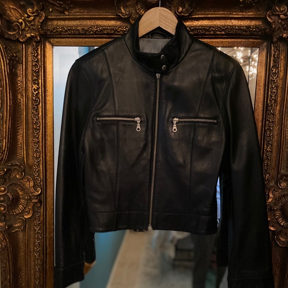 BLACK LEATHER JACKET - Picture 1 of 8